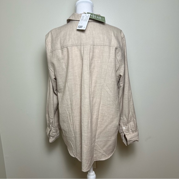 NWT H&M Beige Oversized Button-Up Shirt (L) - Picture 5 of 6